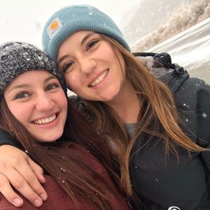 Meet your Posher, Katelyn